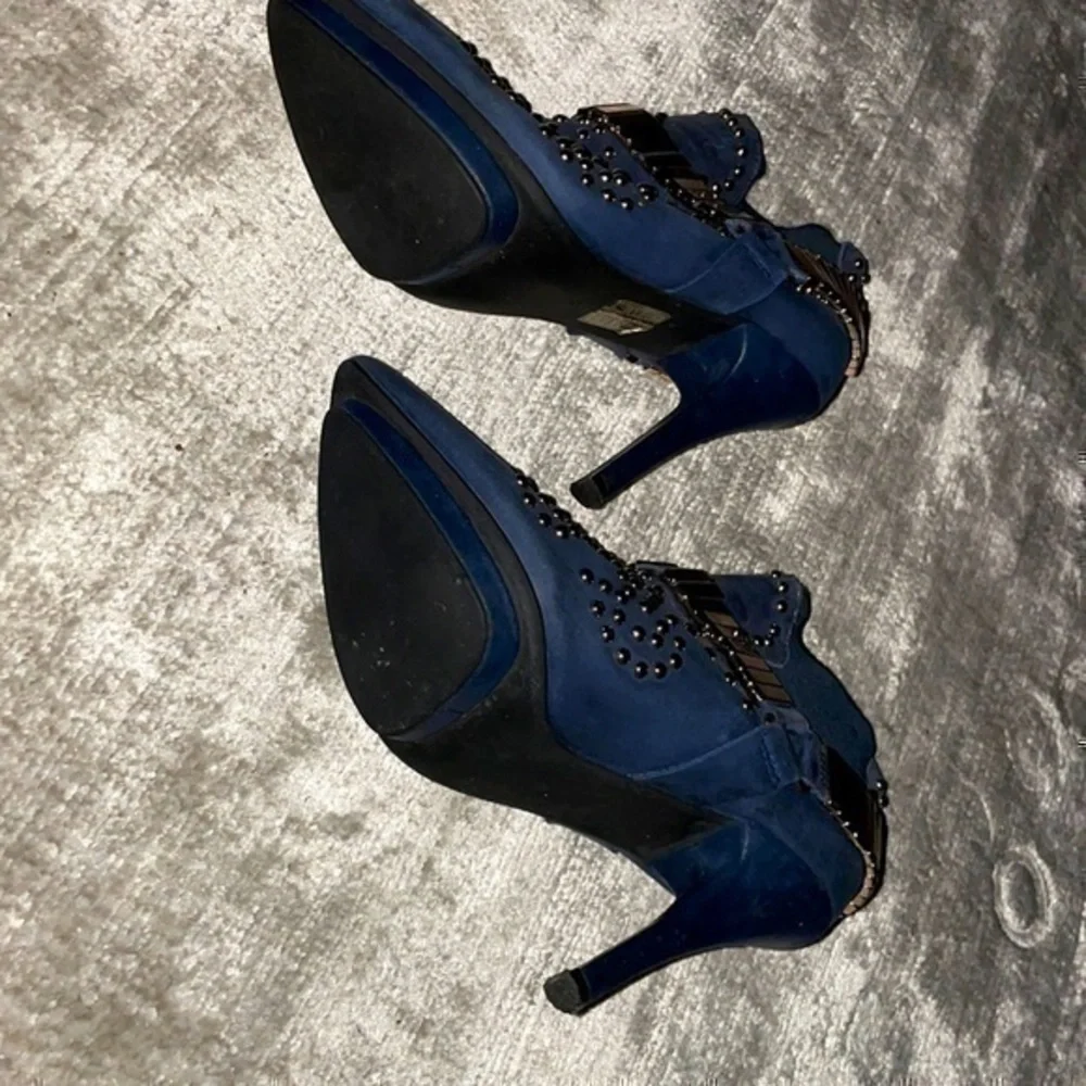 Jeffrey Campbell Blue Leather Studded Boots Size 6 Bootie Volpe gently preloved - Picture 8 of 13